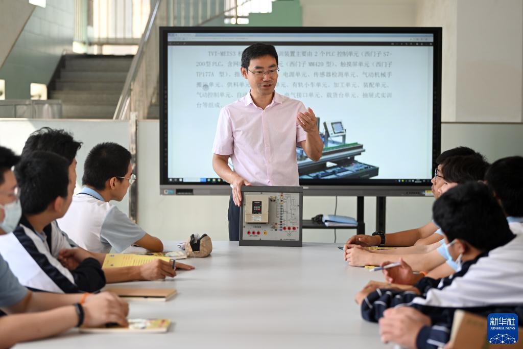 百胜9b娱乐